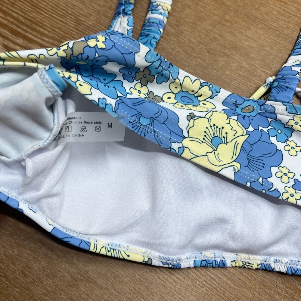 🌊Blue Floral Tie-Front Bikini Top - Women's Swim NWOT - Picture 3 of 3